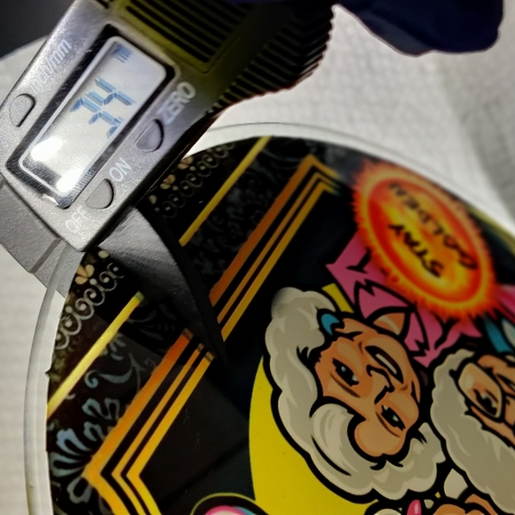 Golden Girls cutting board. - Picture 4 of 10